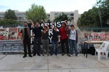 Soli-bar in de anarchistische bieb / Solidarity Bar At the Anarchist Library